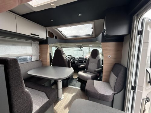 Knaus L!ve Ti Platinum 650 MEG Automaat Foto: 5