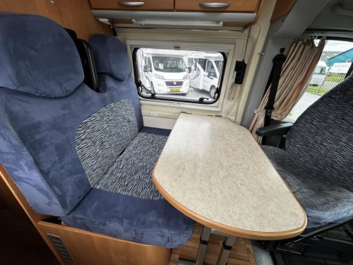 Chausson Twist 2 Transverse bed/2008/Euro4/Air conditioning photo: 14