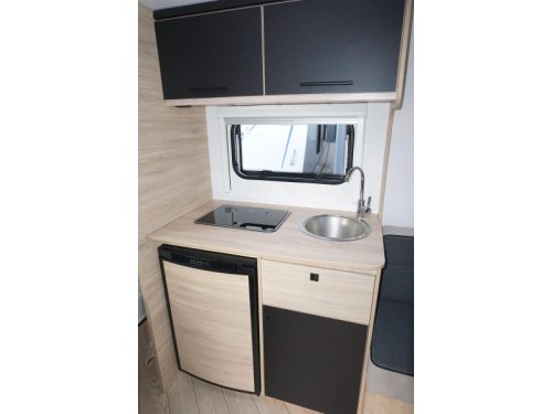 Caravelair Sport Line 455 Alu velgen, Disselafdekk. photo: 5