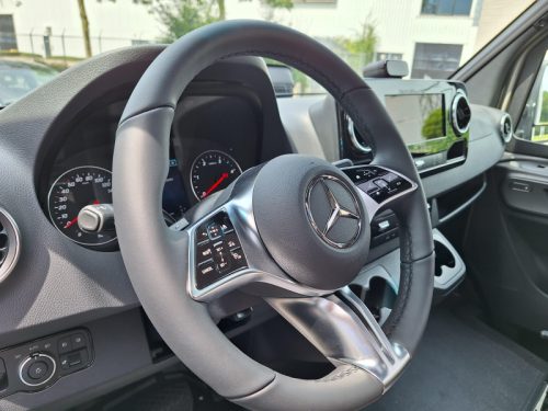 Hymer GT-S 600 XXL BED - LED - STEINGRAU Foto: 14