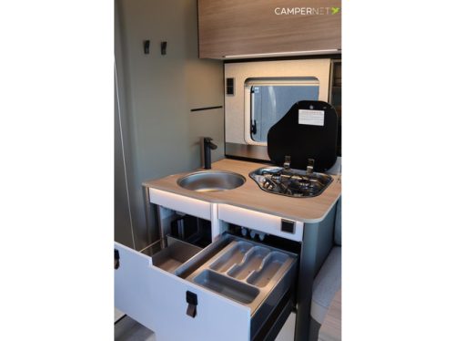 Hymer GT-S 685 170hp Automatic | Face to Face | Lithium | Awning | Inverter | Diesel heating | LED headlights | Wifi router | Seat photo: 12
