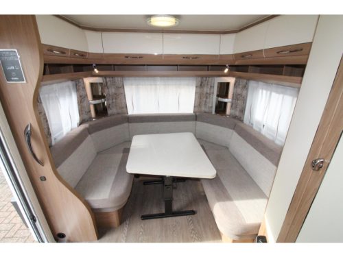 Hobby De Luxe 455 UF Thule 6300 Ultraheat Foto: 11