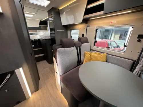 Laika Kosmo 319 L Single beds Automatic photo: 4