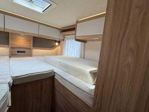 Hymer MLT 580 V6 190PK Einzelbetten LED 2 Solarpaneele Foto: 14
