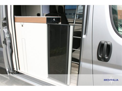 Westfalia Columbus 600D 140hp Auto. now with FREE pop-top roof worth &euro; 6,599.00 + registration premium &euro; 4,681.00 photo: 21