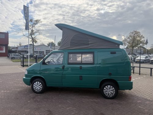 Volkswagen T 4 Carthago Westfalia 2.5 102 PS in sehr gutem Zustand, neue APK, Kastenwagen, 4 Schlafpl&auml;tze, Hubdach, Standheizung, Solarpanel, Anh&auml;ngerkupplung, PDC A Foto: 5