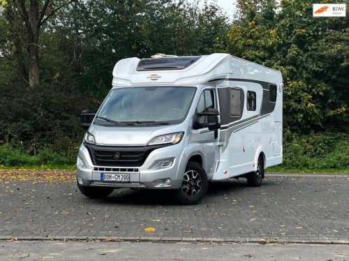 Carado T 338 Semi-integrated | Cruise control | Awning | Reversing camera | Shower | Toilet | 4 Berths | TV with aut. Sat