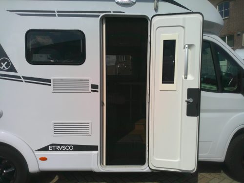 Etrusco T 5900 FB for Sale after rental period photo: 11