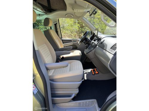 Volkswagen California 2.5 TDi 130 Pk H6 | 1st Owner | Orig.NL | 133dkm NAP | Electric pop-top roof | Towing hitch | Fully dealer maintained | DEA photo: 14