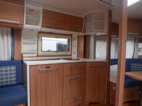 Knaus Sudwind 500 FU Awning + cassette awning photo: 4