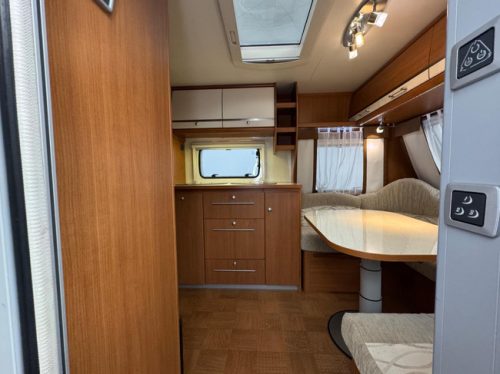 Caravelair Venicia 480 photo: 3