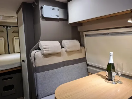 LMC Innovan 600 Skyroof - mid-Sept/Oct photo: 14