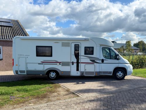Adria Coral S 670 SLT low single beds photo: 22