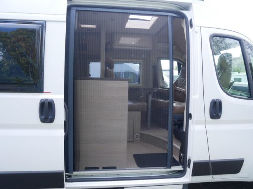 B&uuml;rstner Campeo C540, Camper van de 5,40 metros, &iexcl;&iexcl;cama transversal!! foto: 20