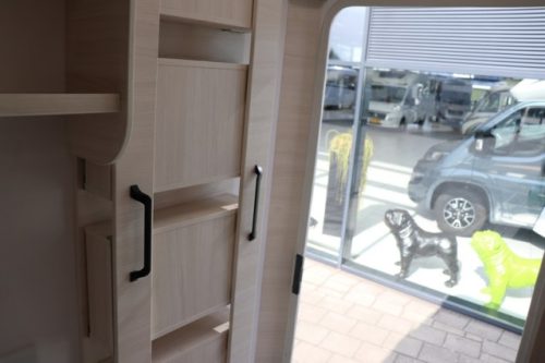 Nahezu neuer Exklusive Line 660 Chausson AUTOMATIK Doppelt&uuml;r Artic Pack (70 Foto: 52