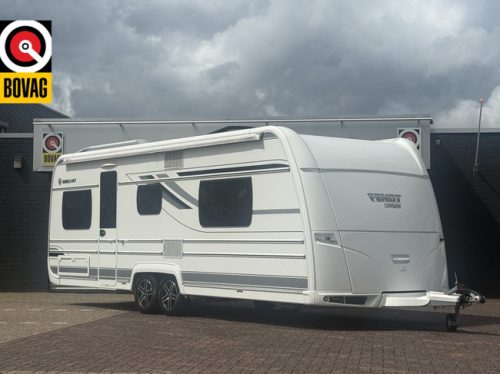 Fendt BRILLANT 650 in new condition Queensbed awning Thule mover Truma xt screen door leather tv roof air conditioning truma large roof hatch oven xxl refrigerator
