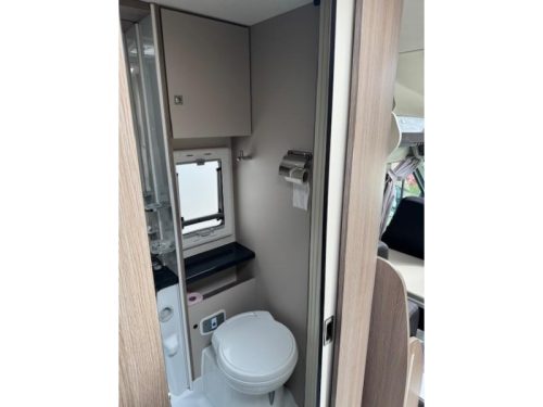 Chausson Flash 514 small Motorhome  photo: 13