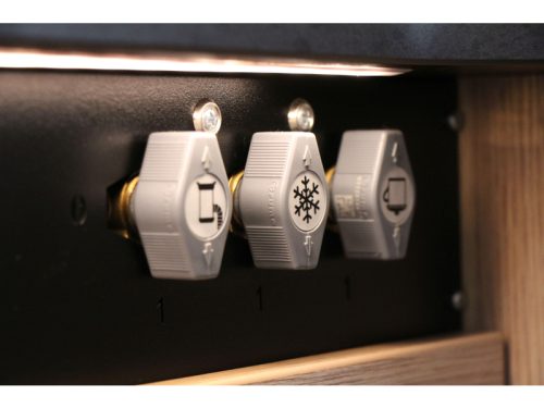 Sunlight T67 Single beds + Pop-top roof  photo: 36