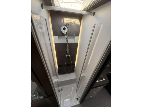 Adria Matrix Supreme 670 SL -AUTOMATIK - DEMOMODELL Foto: 18