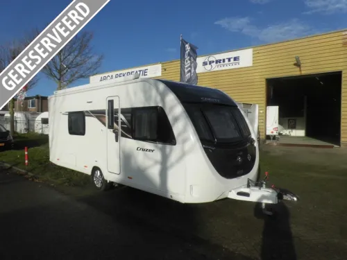 Sprite Cruzer 495 SR Like new! Thule awning photo: 0