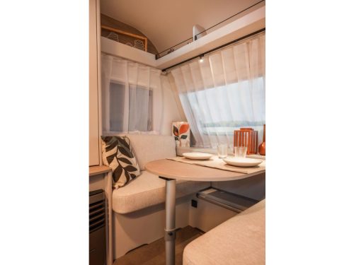 LMC Sassino 460 E model 2027, single beds photo: 2