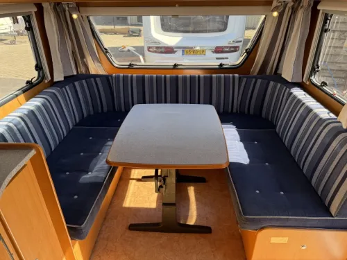 Dethleffs Lifestyle 500 DB FRANZ&Ouml;SISCHES BETT RUNDSITZGRUPPE ZELT TOP Foto: 4