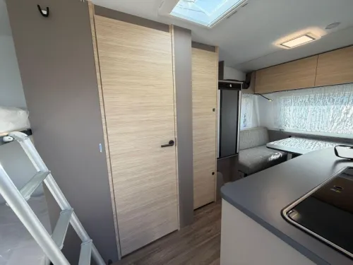 NEXT 381 Showroom clearance / 263 photo: 10