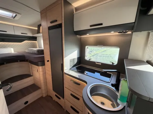 Knaus L!ve Wave Platinum 700 MEG 2x Airco, Thule lift  photo: 7