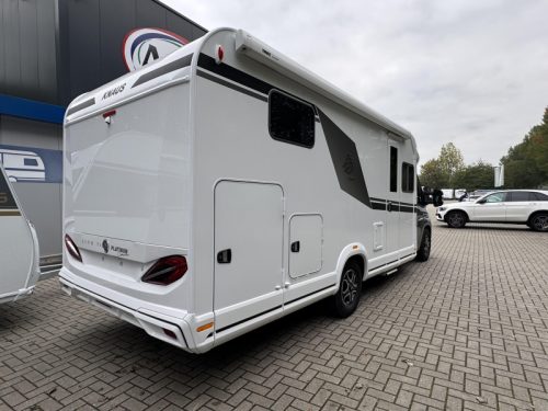 Knaus L!ve Ti 700 MEG photo: 1