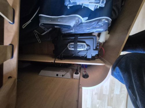Hobby 460 UFE Mover, Vorzelt + Nw. Etui Markise Foto: 12