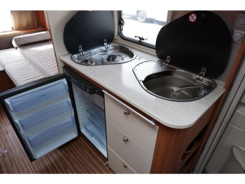 Adria Adora 472 LU Level/Rangierhilfe/2x Vorzelt  Foto: 9