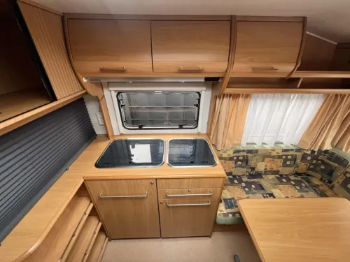 Chateau Cantara 450 CT Awning, French bed photo: 7