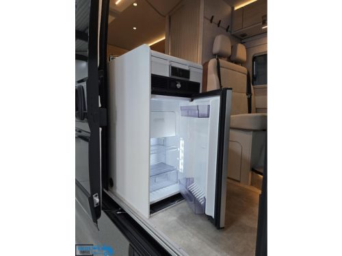 Hymer Yosemite 600 * Automatik* L&auml;ngsbetten*6-Meter* Foto: 15