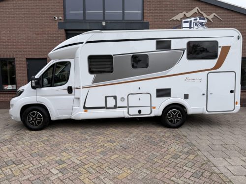 B&uuml;rstner Harmony 690 T Automaat Fiat 8 Foto: 6
