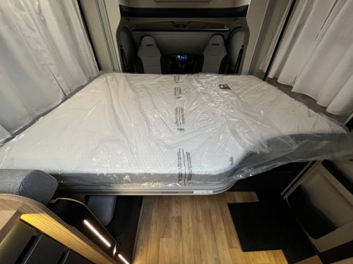 Pilote P 620 D Motorhome, 6.20M long photo: 11