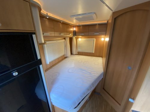 Dethleffs Globedrome 6501 B New refrigerator photo: 7
