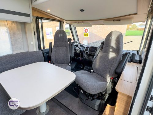 Dethleffs Globebus I 6 Klimaanlage und L&auml;ngsbetten Foto: 3