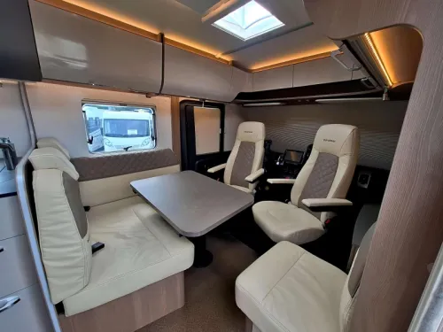 B&uuml;rstner Ixeo I 690 G Automaat | HPC Level |  foto: 7