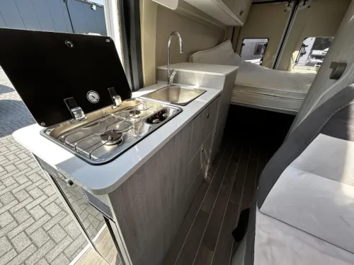 Roller Team Livingstone 2 600 Transverse bed/2022/Euro-6/VAT! photo: 13