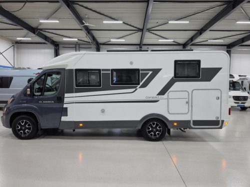 Adria Compact DL Plus *AUTOMAAT 140pk*Face to Face*veel opties foto: 11