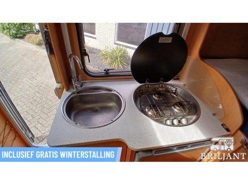 Hymer TEILINTEGRIERT HV 522 .. 2006 transverse bed photo: 4