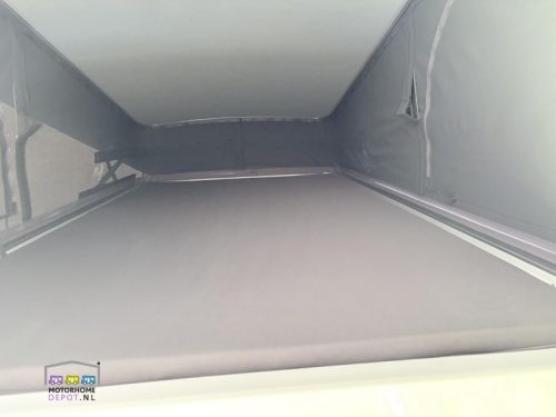Mercedes-Benz Sprinter 316 CDI by Hop Campers Hubdach Foto: 10