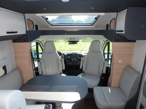 Knaus L!ve Ti Platinum 650 MEG  Foto: 15
