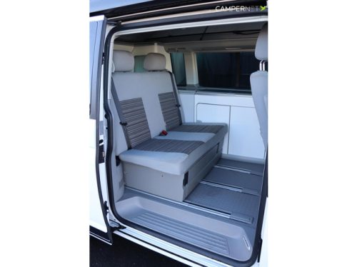 Volkswagen California T5 140hp Automatic | Awning | Bike rack | DSG Automatic | Pop-top roof | Bearlock | Parking sensors | Seat heating | P photo: 8