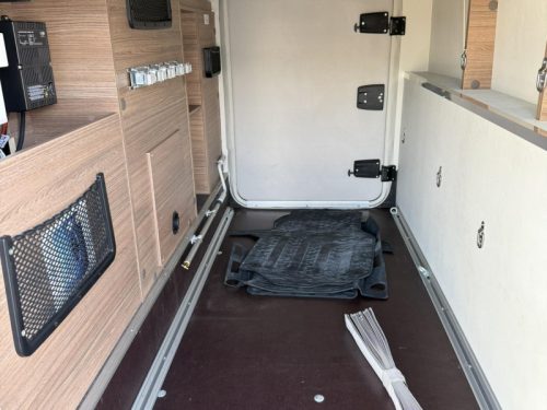 Knaus Van TI 640 MEG photo: 12