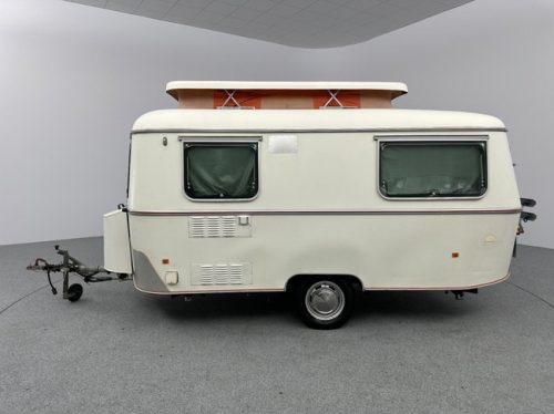 Eriba Touring Triton 410 Foto: 11