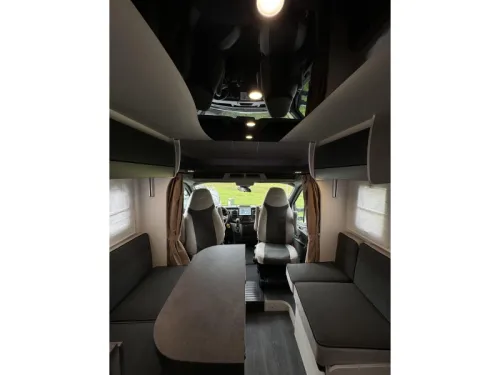 Chausson Titanium Ultimate 788 Automatik 170 PS Foto: 8