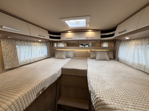Carthago C-Tourer T145 MERCEDES AUTOMAAT ENKELE BEDDEN LVL SYSTEEM DUBBELE BODEM photo : 2