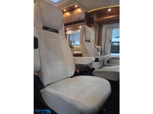 Carthago Chic C-line I 5.0 QB * Full options * Queen bed* NAP photo: 10