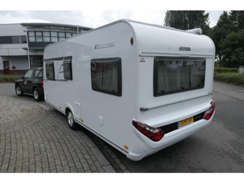 Eriba Exciting 471 ER leveller, mover, awning photo: 3